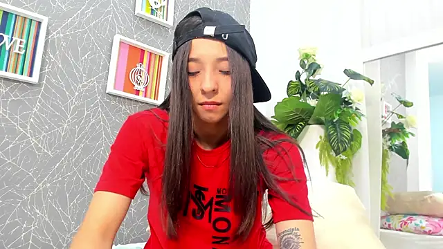 ViictoriiaSaenz Chat XXX live