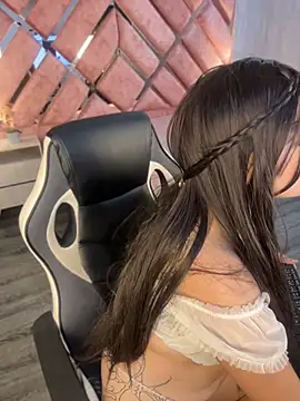 lya_nekko_ Chat XXX live