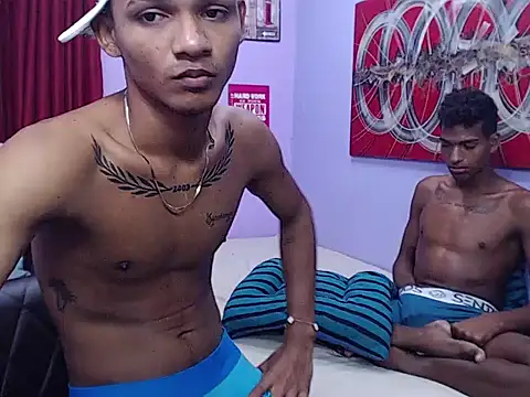 black_twinks élő XXX-chatje