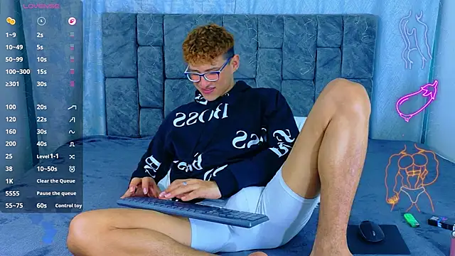 NicolasTorrez's Webcam Show