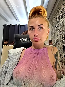 kylie_blckのライブXXXチャット