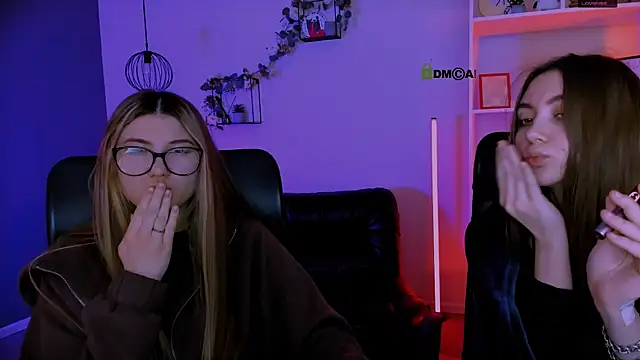 Chatroom XXX en direct de barbara_crazy