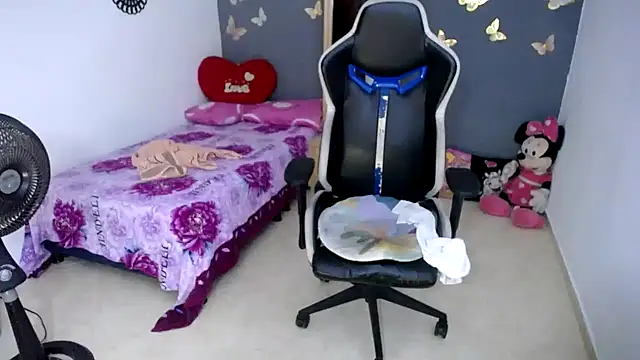 marysol83's Live XXX Chat
