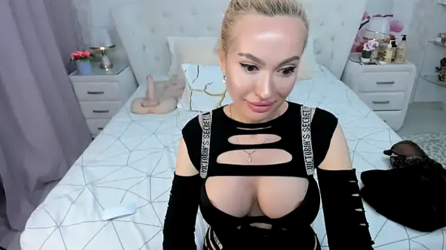 HottieSweetBritneyのウェブカメラショー