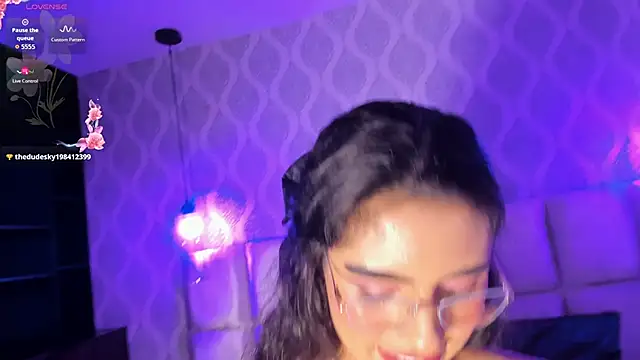 BellaaGrace's Live XXX Chat