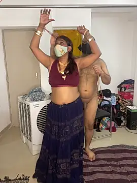 Chat +18 de Savita_Desai_BDSM_couple ao vivo