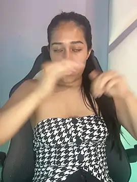 Chat +18 de Amelia_Rivas ao vivo