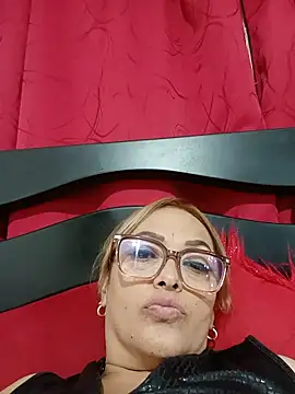 Chat +18 de TabooSeduction ao vivo
