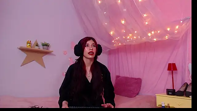 adriscute's Live XXX Chat