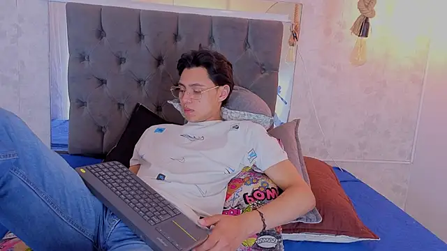 Webkamerová show tian_sex