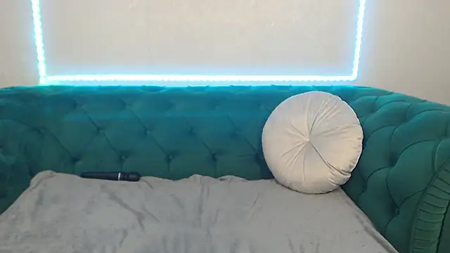 IvanaCharm 现场XXX聊天