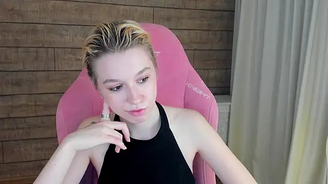 AgataGate Show in webcam
