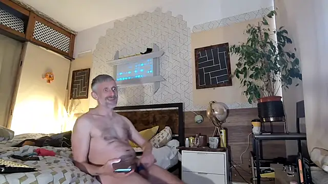 your-new-hoT-uncleのウェブカメラショー