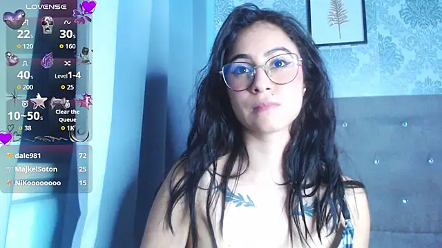Alana_Martinez_ Live XXX-chat