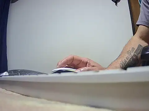 Pokazy przed kamerką – Ponpeo