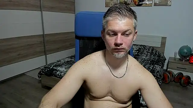 RobbyShawz's Live XXX Chat