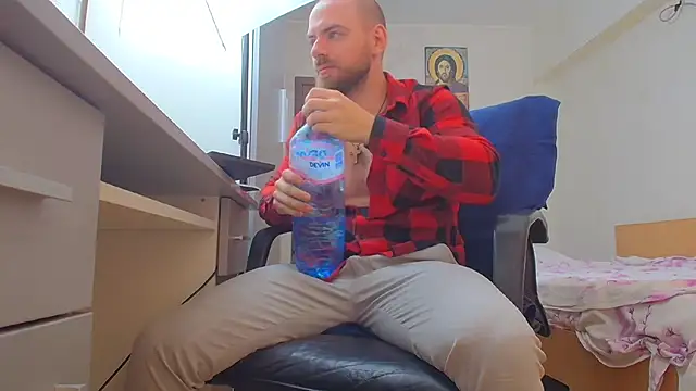 Ryanstone_ live XXX chat