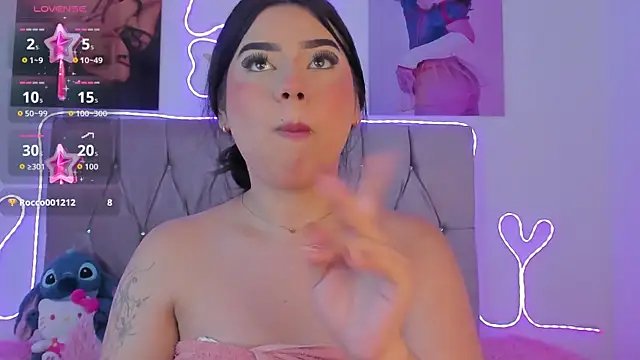 Ashley_piinkk_ Adlı Modelin Canlı XXX Sohbeti