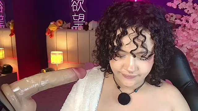 Chat +18 de _sarahRose ao vivo