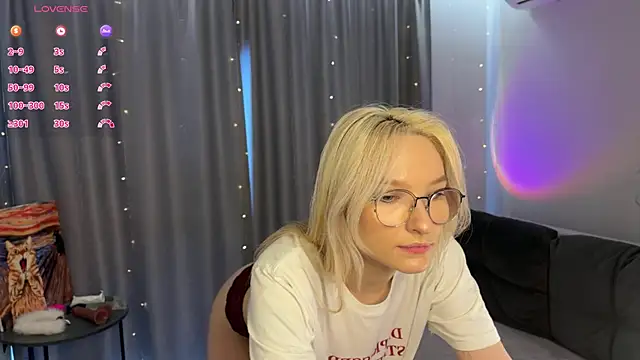 Chat +18 de dontouchmyass ao vivo