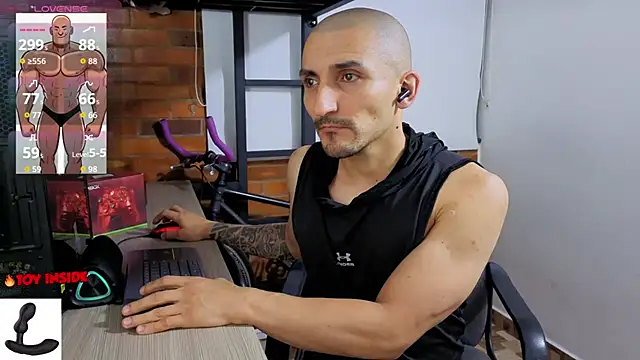 Chat XXX ao vivo de Marck_Muscle
