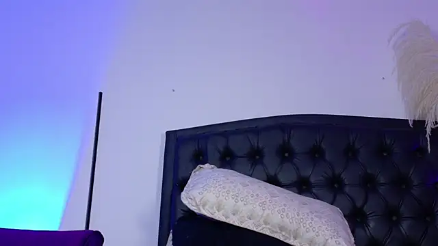 Scarlet_Hiit Live XXX-chat