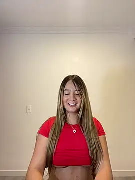 Pertunjukan Kamera Web Zara_Ross