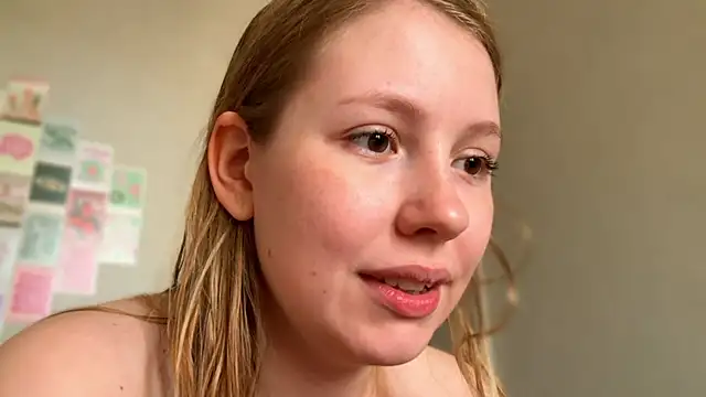 HoneyAudrey Live XXX Chat
