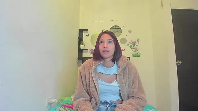 Chat +18 de sapphire_brown20 ao vivo