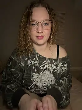 Czat XXX na żywo – EmmieRae