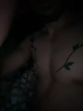 Pokazy przed kamerką – lokzzxxx