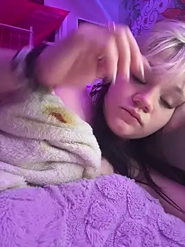 Cutiepiespanks লাইভ XXX চ্যাট