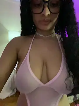 Chatroom XXX en direct de Heyalexaaa_love