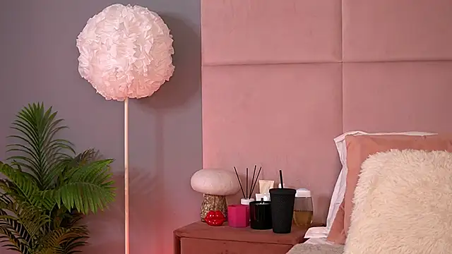 AlmaLuv 即時 XXX 聊天