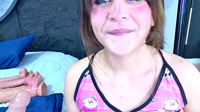 Chat +18 de LizzyOlsen ao vivo