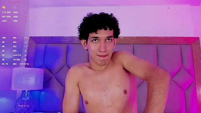 AlexPetiite's Live XXX Chat