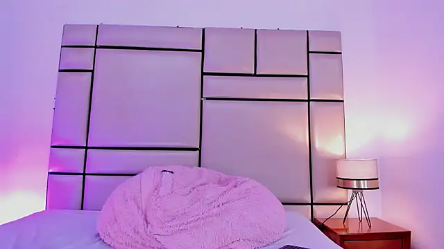 Anahia_sexygirl – webcam-show
