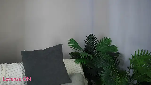 Chatroom XXX en direct de ClarineCasebolt