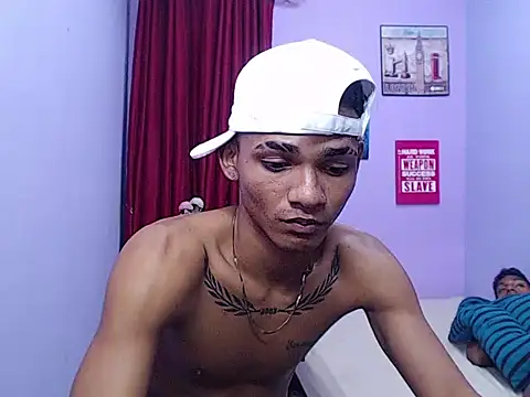 black_twinks – Naživo XXX chat