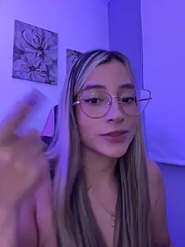 Živý XXX chat Issabela_G1