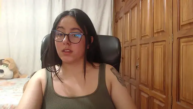 Venus_cat_'s Live XXX Chat