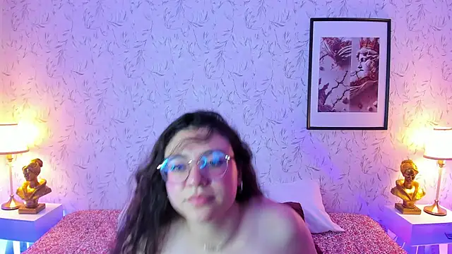 Angelie_Rosebrm Chat XXX in diretta