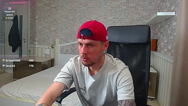 JonahShaw Webcam show