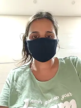 tinaaroran Webbikameraesitys