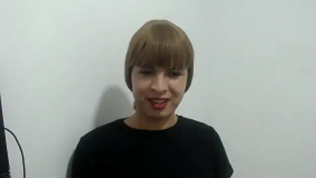 estefania224's Live XXX Chat