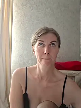 stellahere8n Live XXX chat