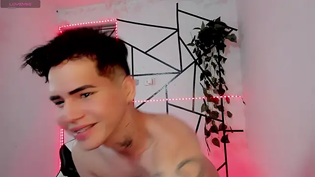 Tayson_Rivers – Kamerová šou