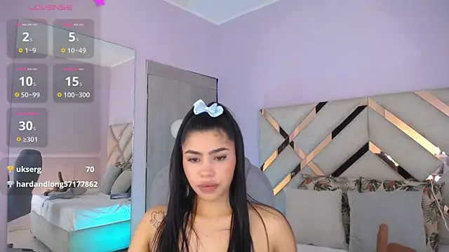violeta_leon 现场XXX聊天
