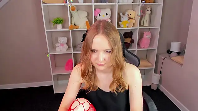 Živý XXX chat Emmaa_Kimm