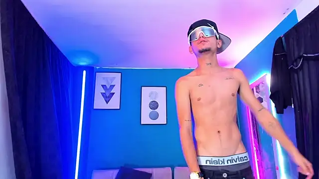 Show Webcam de DesertKings_